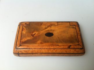 1820 Burr Birch Snuff Box
