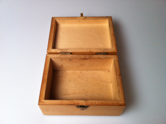 Mauchline Ware, Sycamore wooden box